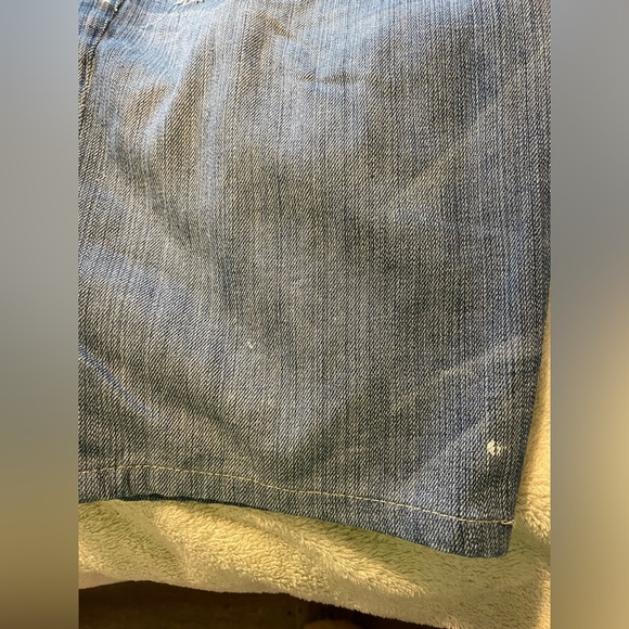 Distressed 7 For All Mankind Denim Shorts, Women’s Size 32 - Picture 6 of 15